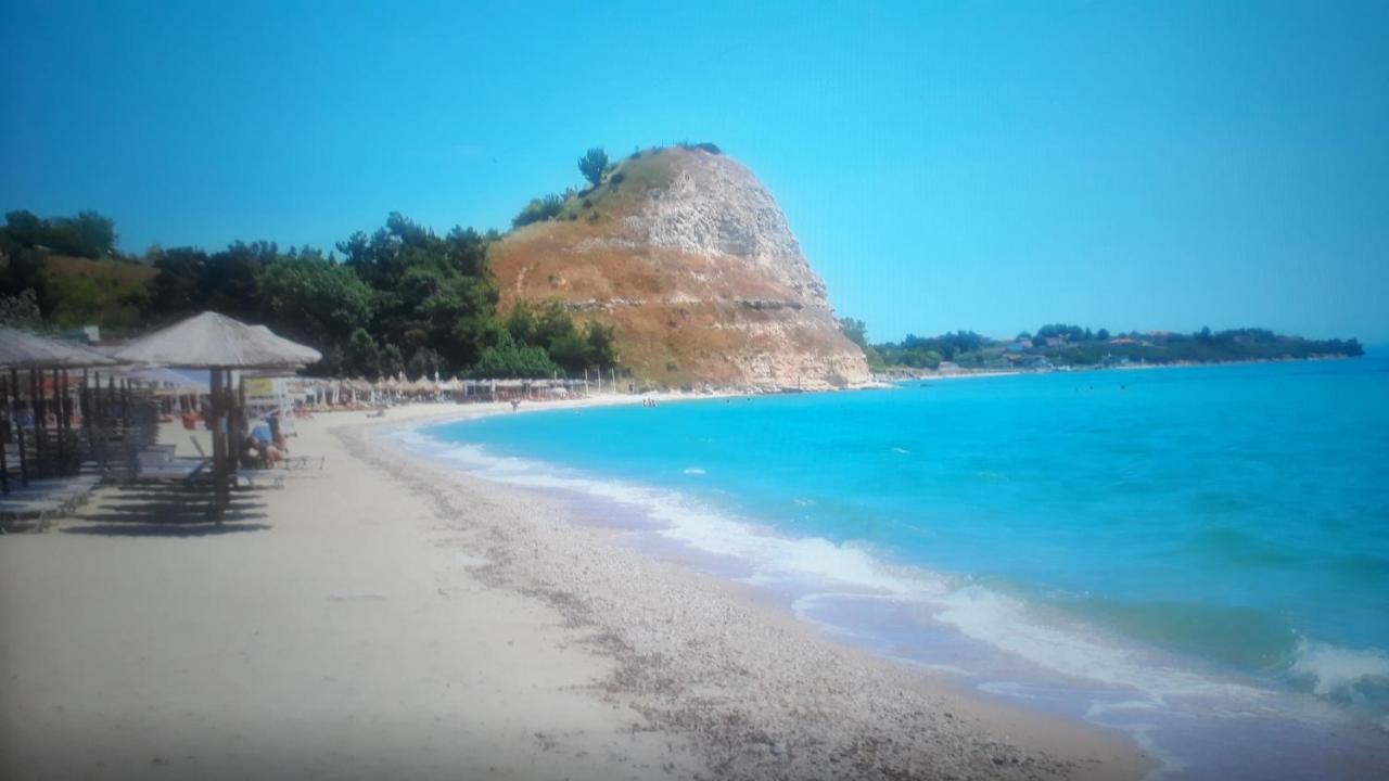 Vila Halkidiki Nea Kallikrateia Exteriér fotografie