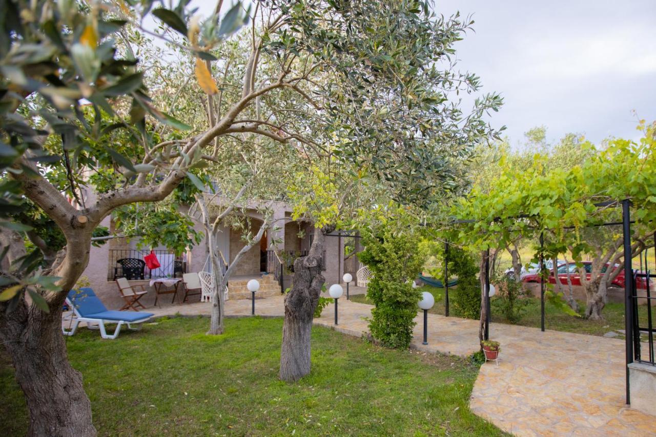 Vila Halkidiki Nea Kallikrateia Exteriér fotografie