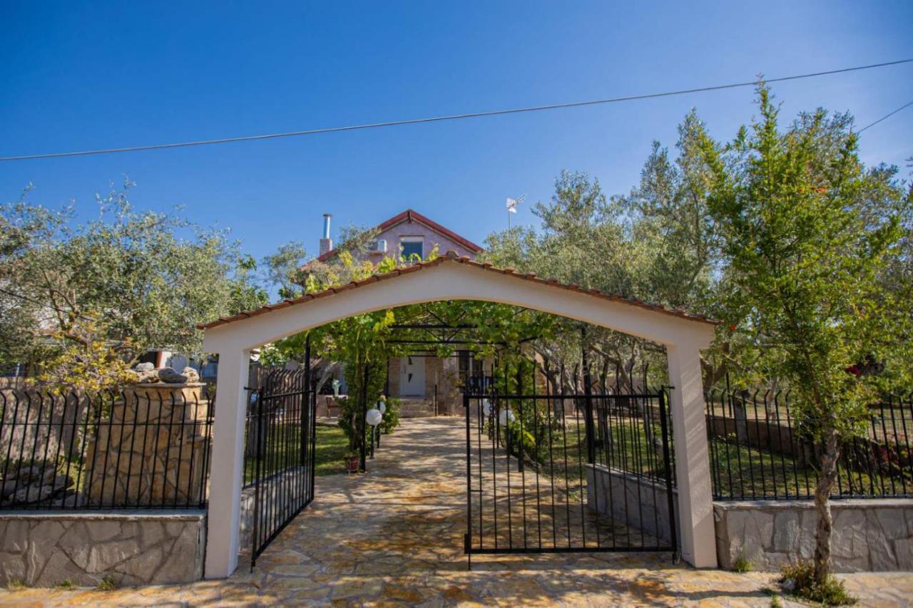 Vila Halkidiki Nea Kallikrateia Exteriér fotografie